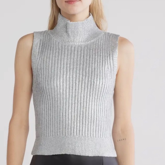 VIGOSS Silver Sweater Vest - Picture 1 of 4